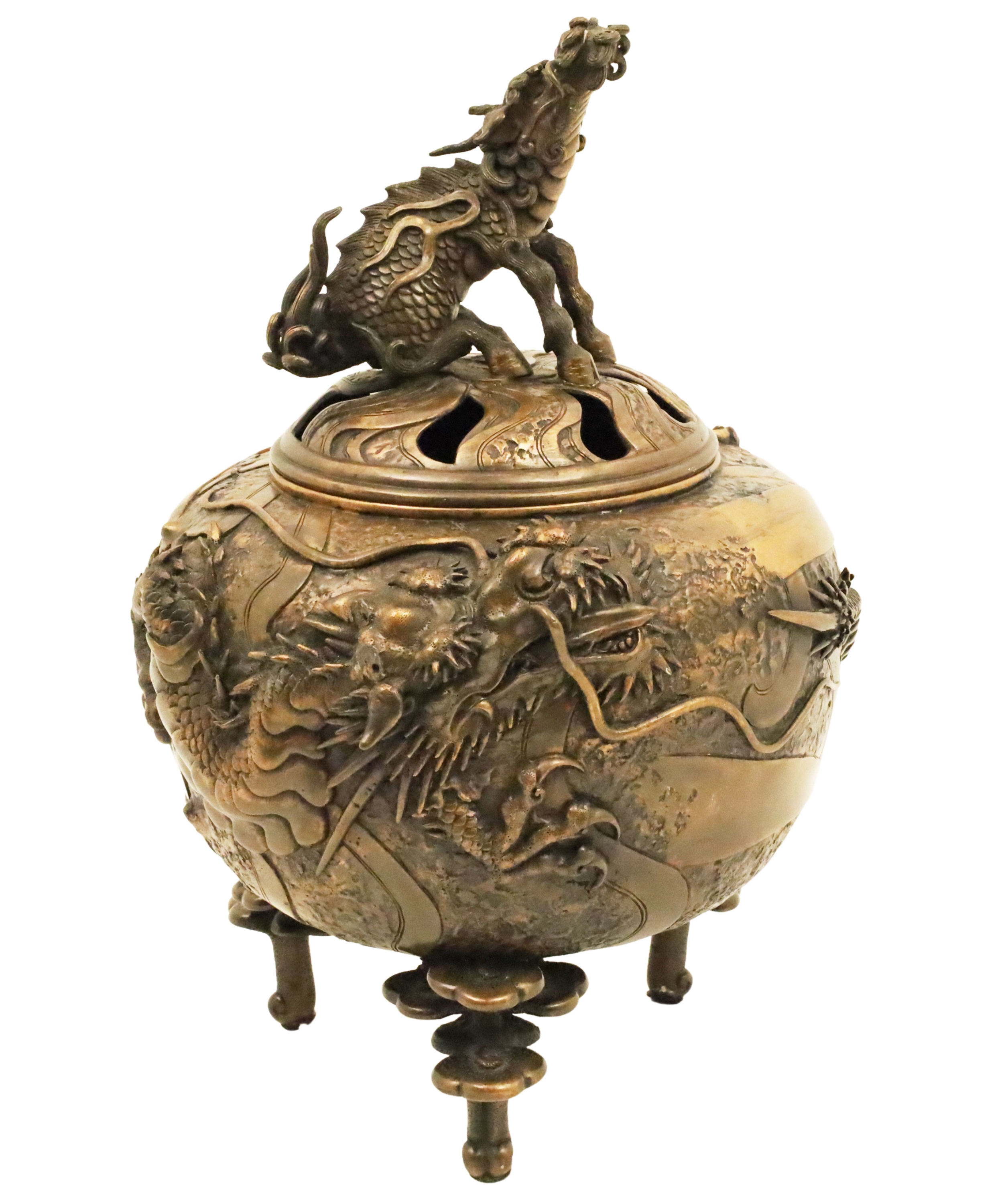 FINE EMBOSSED ORIENTAL BRONZE