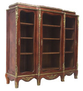 FINE FRENCH LOUIS XVI STYLE OR