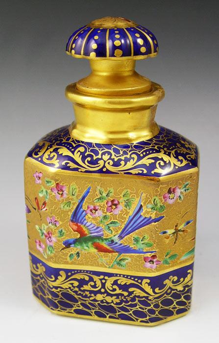 FINE FRENCH PORCELAIN TEA CADDY: