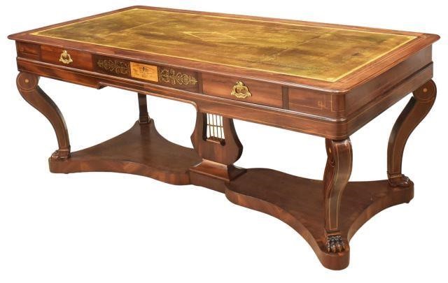 FINE FRENCH ROSEWOOD BUREAU PLAT,
