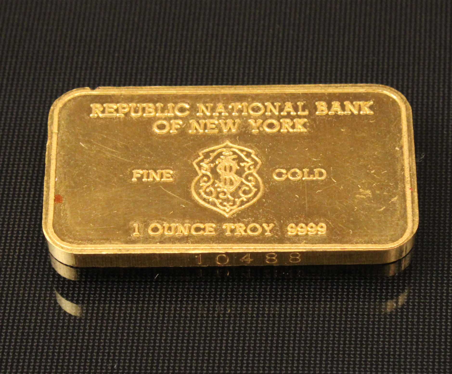 FINE GOLD BAR, 1 OUNCE TROY 9999