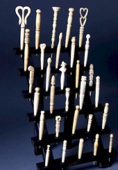 FINE GROUP OF 30 WHALER MADE W