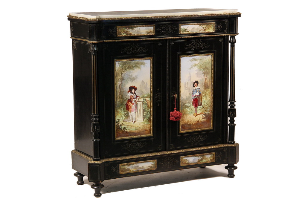 FINE & HISTORIC FRENCH MARBLE TOP