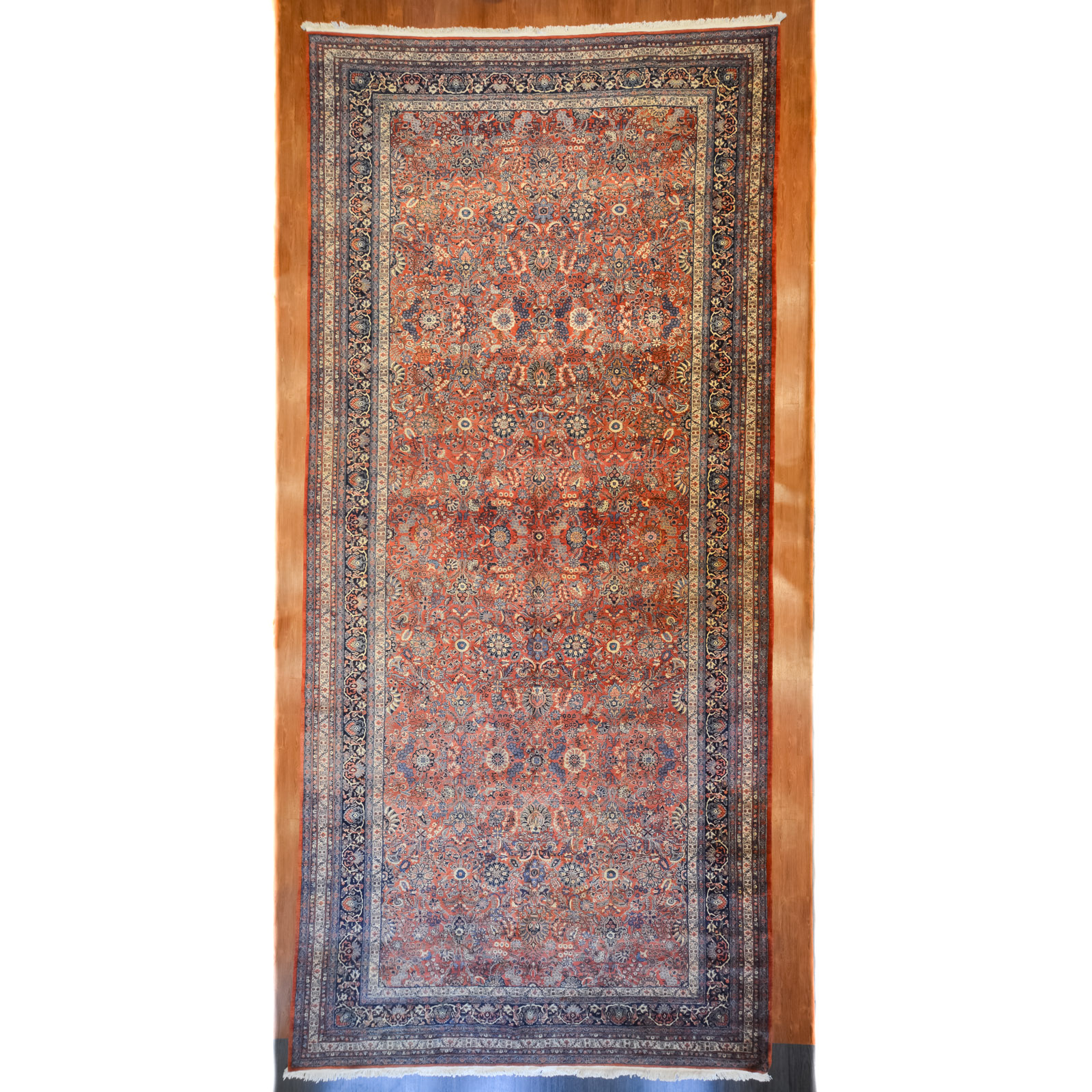 FINE KAZVIN CARPET, PERSIA, 10.2