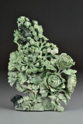 Fine & Large Chinese Carved Ja