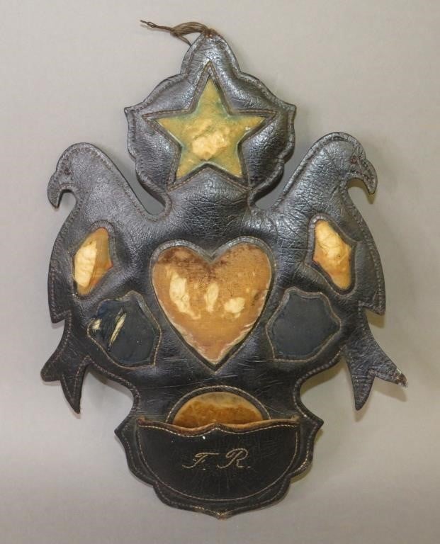 FINE LEATHER WALL POCKET/PIN