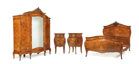 FINE LOUIS XV-STYLE BEDROOM SET. 