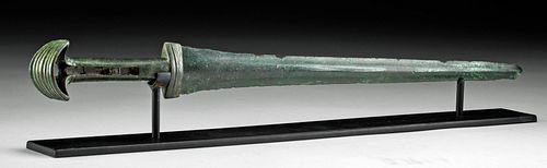 FINE LURISTAN BRONZE SHORT SWORD W/