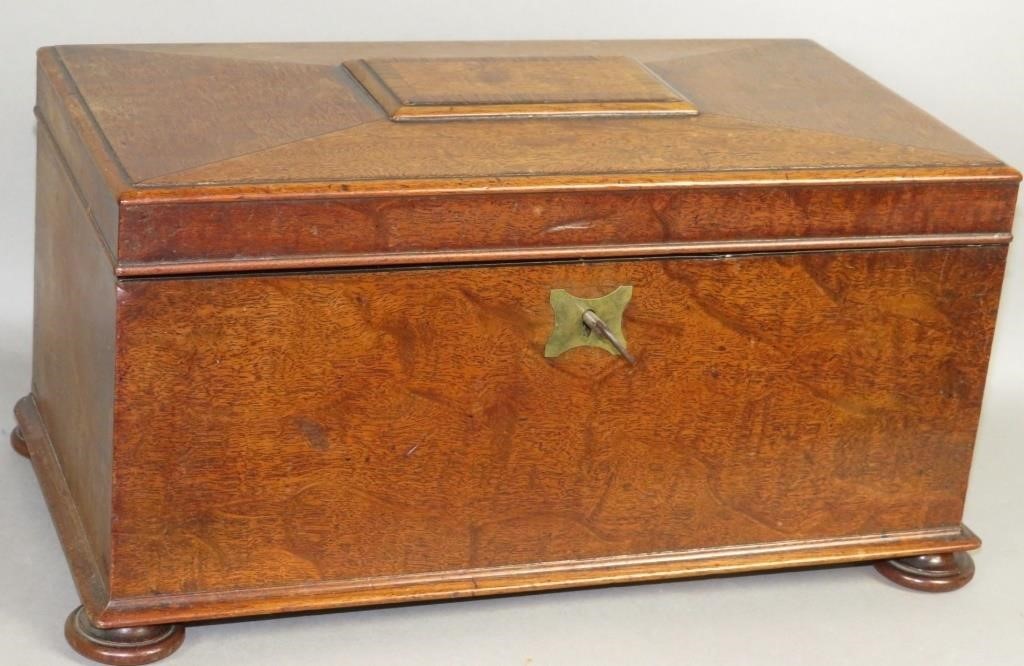 FINE MAHOGANY VENEERED COFFER TOP