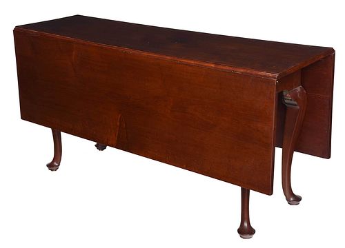 FINE NEWPORT QUEEN ANNE MAHOGANY