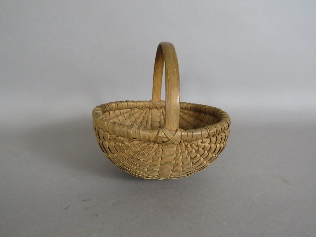 FINE OAK SPLINT MELON SHAPED EGG