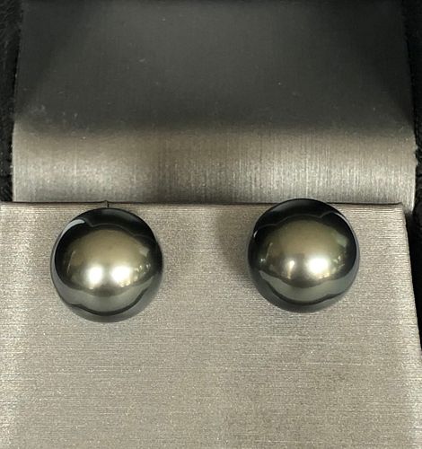 FINE PAIR OF 13MM TAHITIAN SOUTH