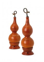 Fine pair of Chinese natural d