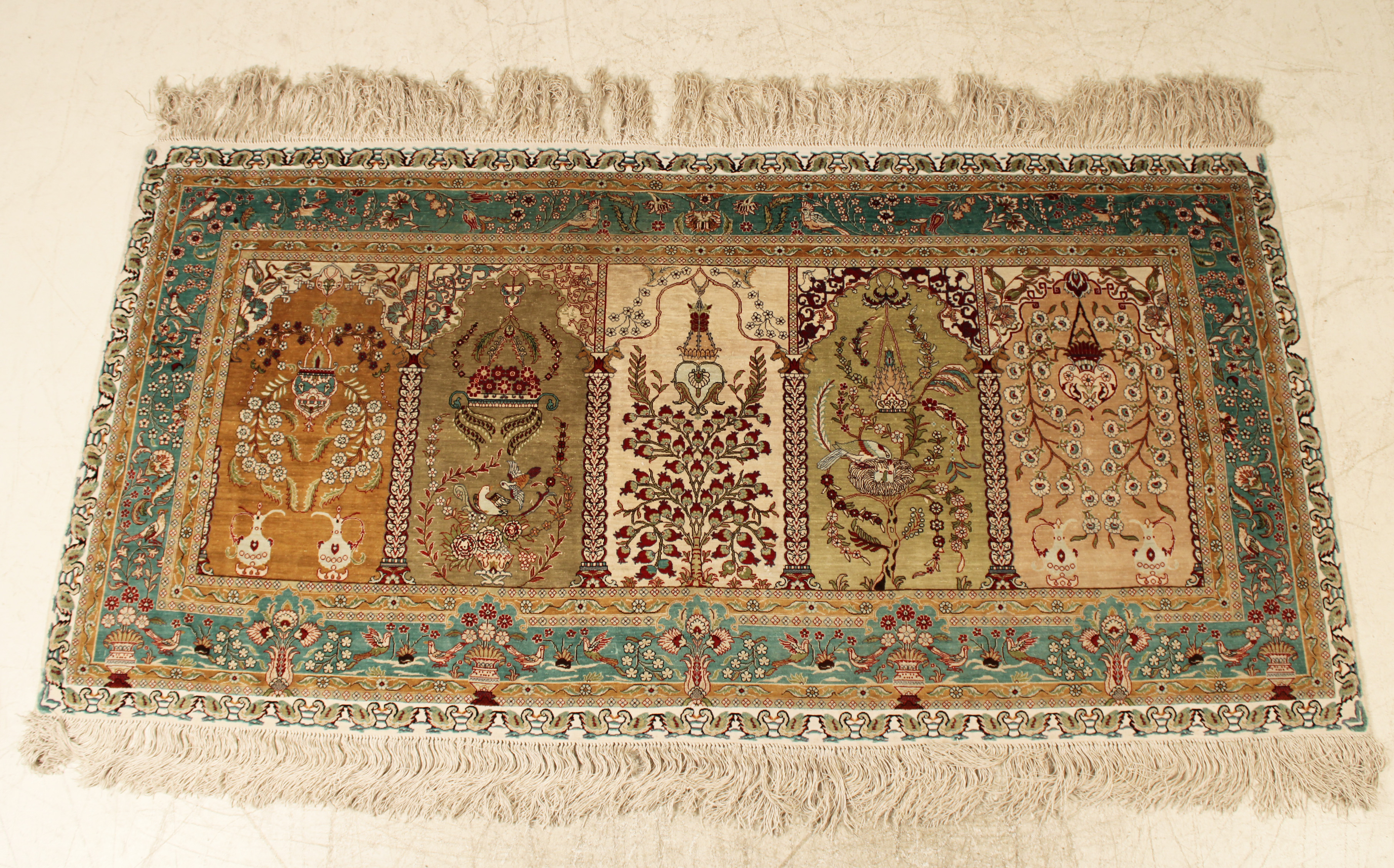 FINE PERSIAN SILK GARDEN PATTERN