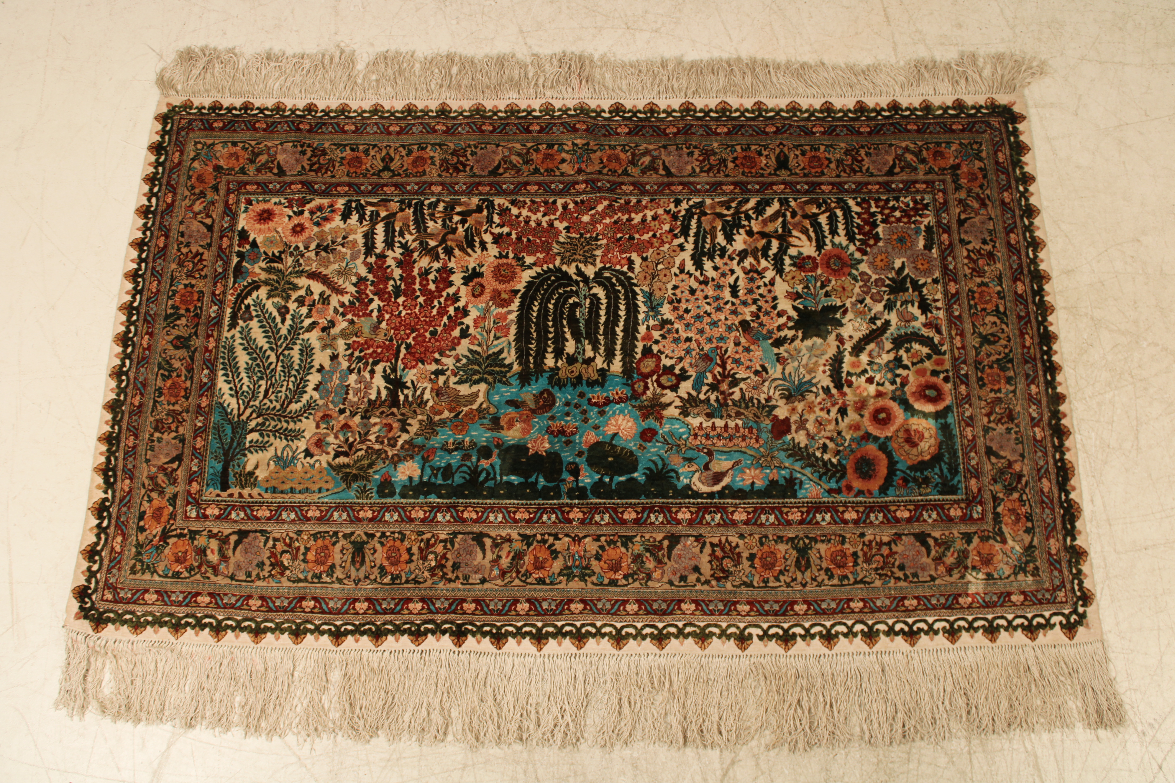 FINE PERSIAN SILK/ WOOL GARDEN