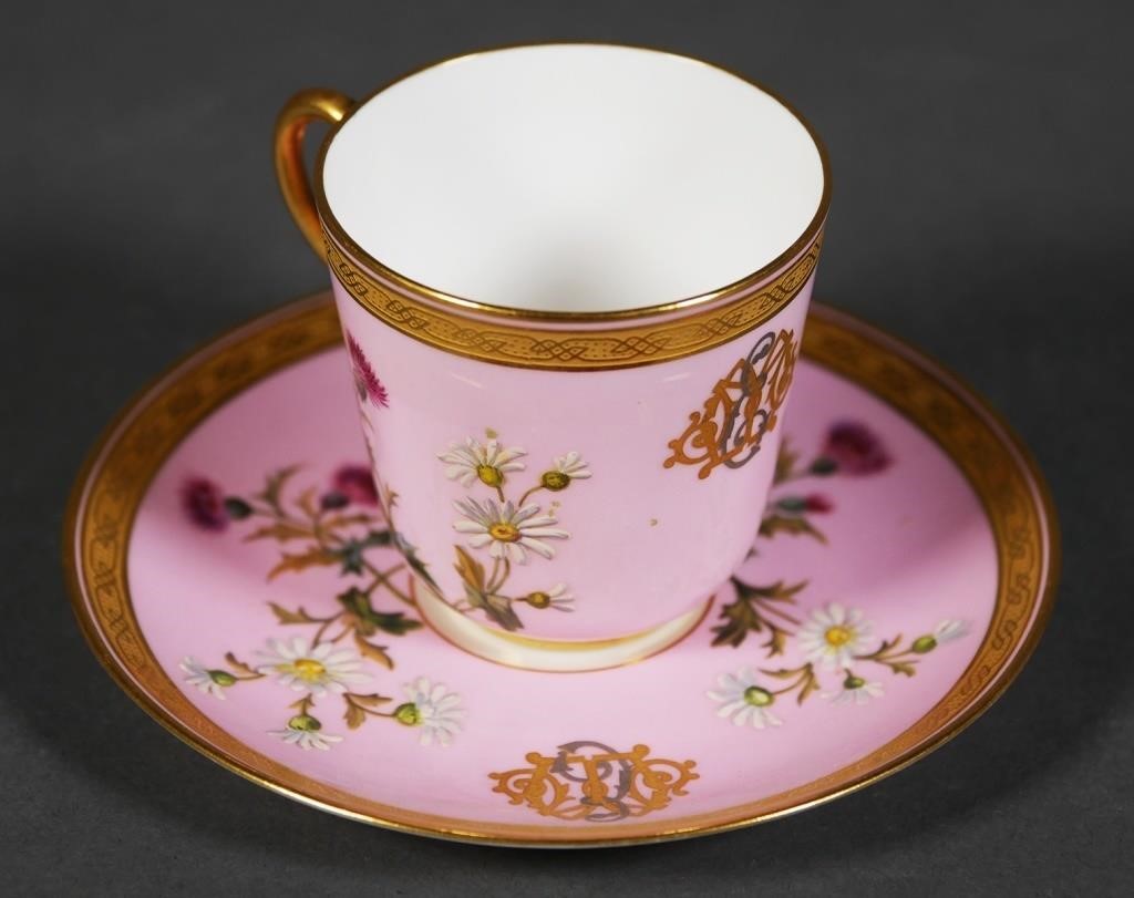 FINE PORCELAIN TEA CUP &
