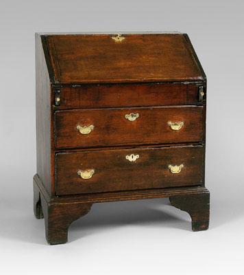 Fine Queen Anne child&#39;s desk,