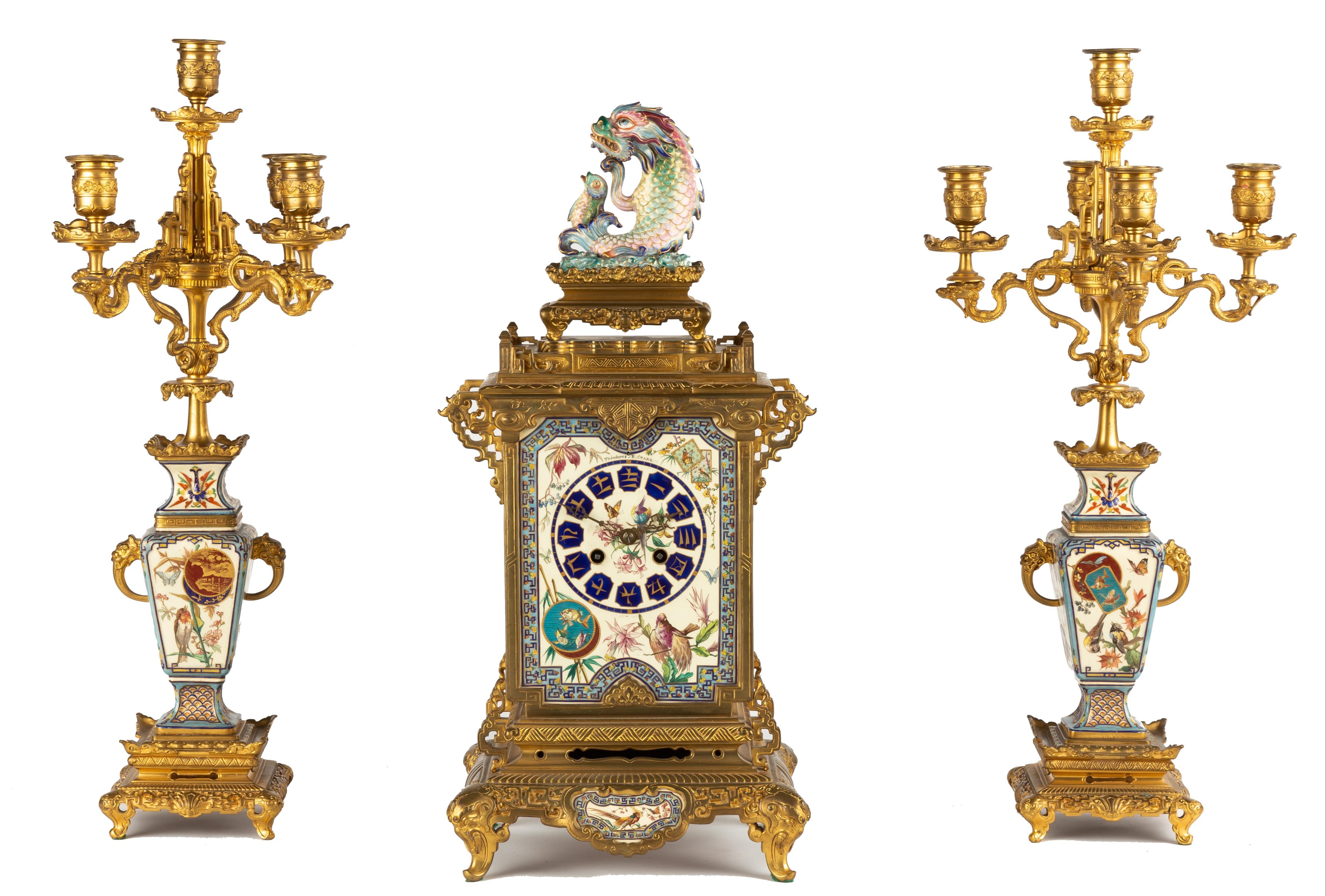 FINE & RARE 3-PIECE GARNITURE
