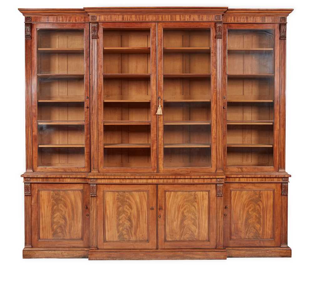 FINE REGENCY LARGE MAHOGANY
