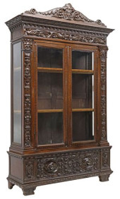 FINE RENAISSANCE REVIVAL GLAZE