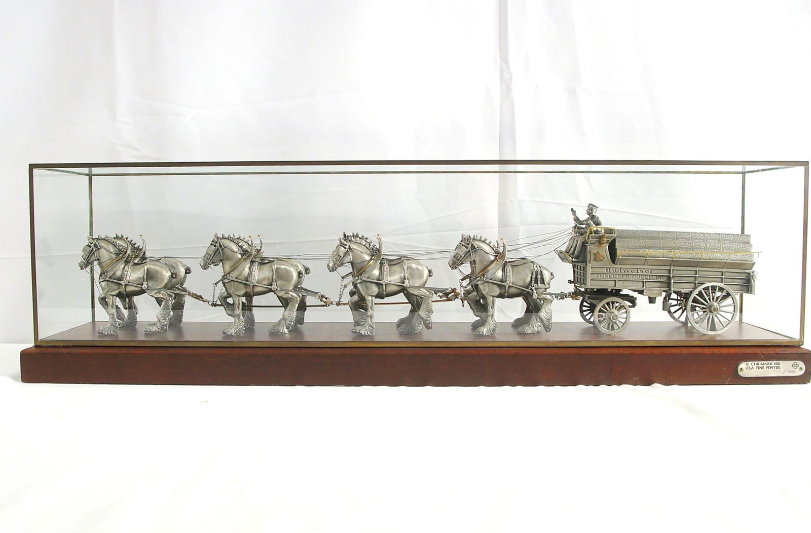 FINE SCULPTURE OF THE BUDWEISER