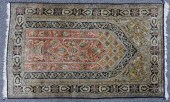 FINE SILK HEREKE HAND KNOTTED
