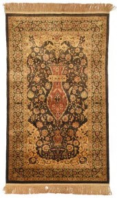 FINE SILK TABRIZ PRAYER RUGmid