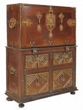 FINE SPANISH BONE INLAID VARGU
