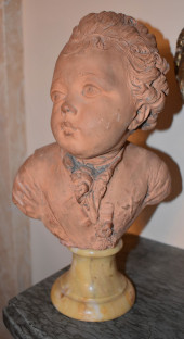 FINE TERRACOTTA BUST OF A YOUN