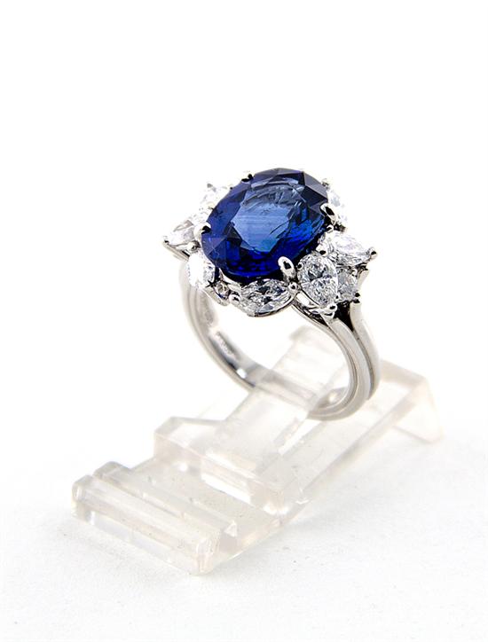 Fine Tiffany & Co sapphire and