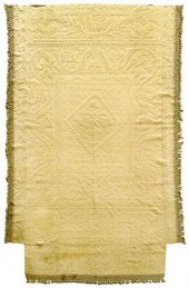 Fine trapunto bed cover, centr