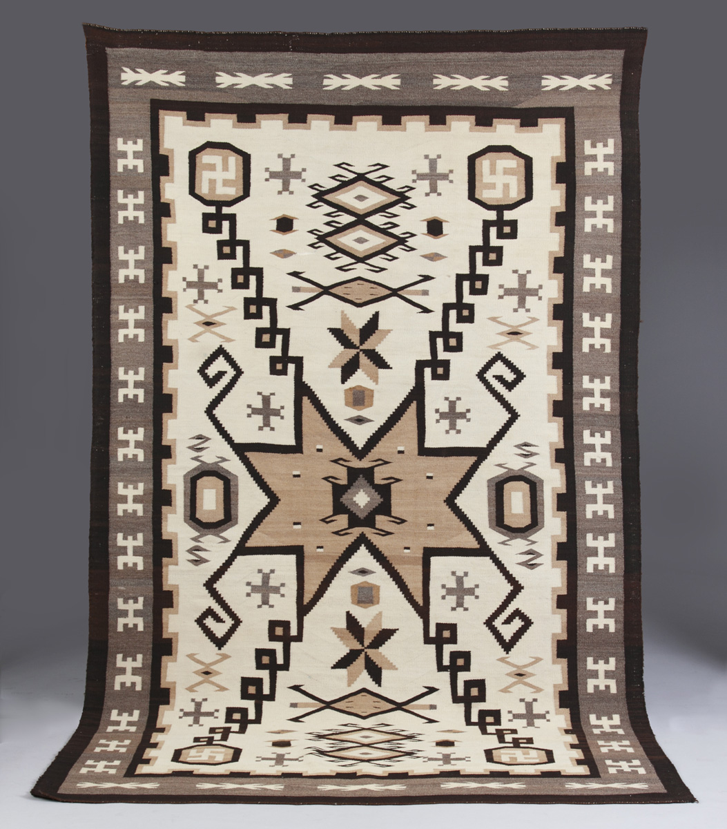 Fine Two Grey Hills Weaving