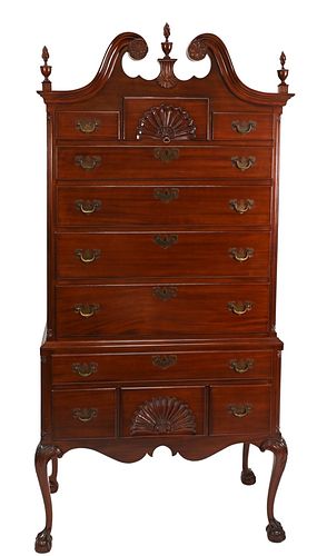 FINEBERG MAHOGANY CHIPPENDALE STYLE
