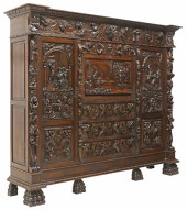 FINELY CARVED SPANISH RENAISSA
