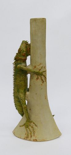 FINELY CRAFTED SIGNED POTTERY
