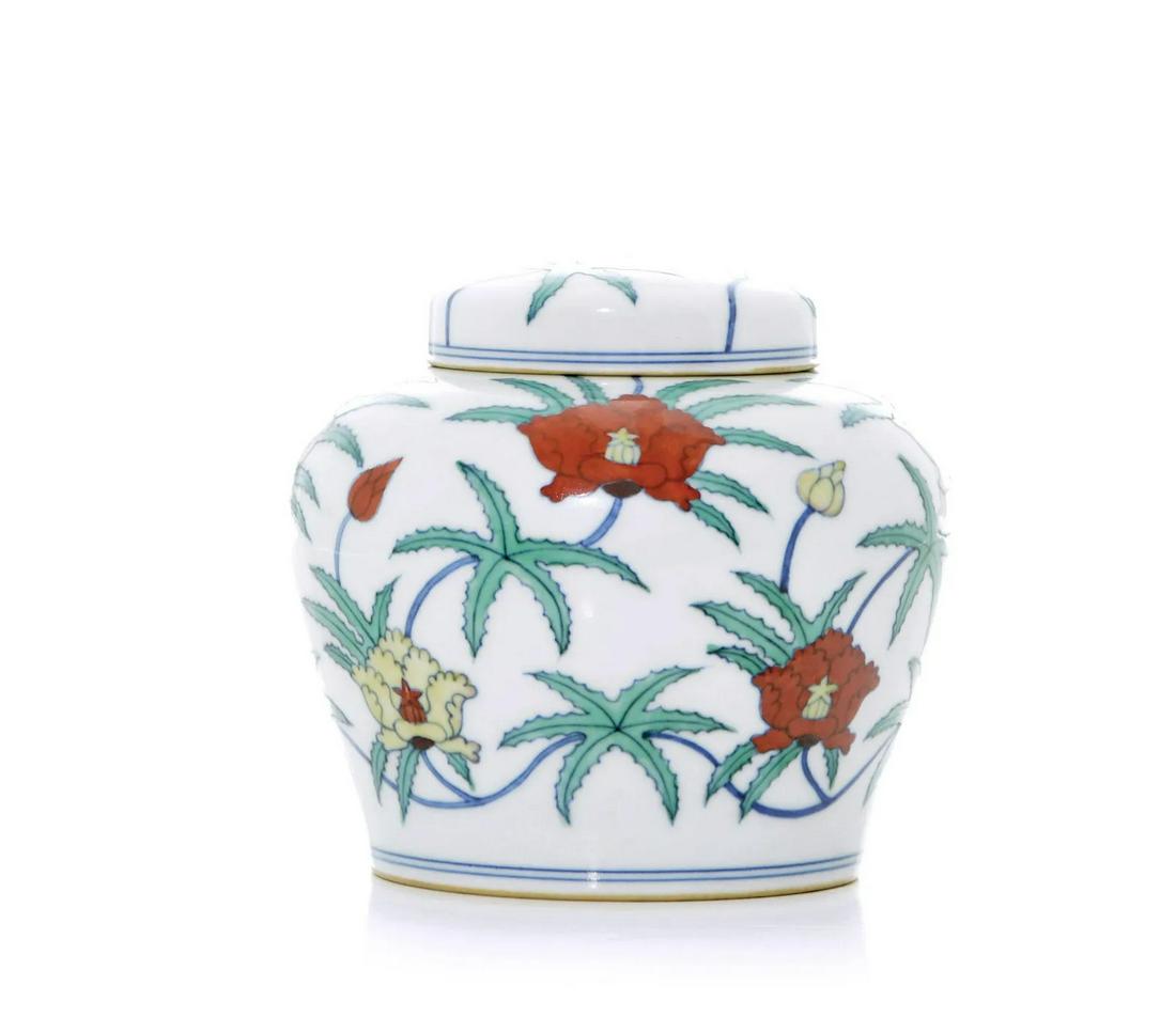 FINELY POTTED LID JAR DECORATED
