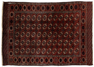 Finely woven Turkomen rug, rows