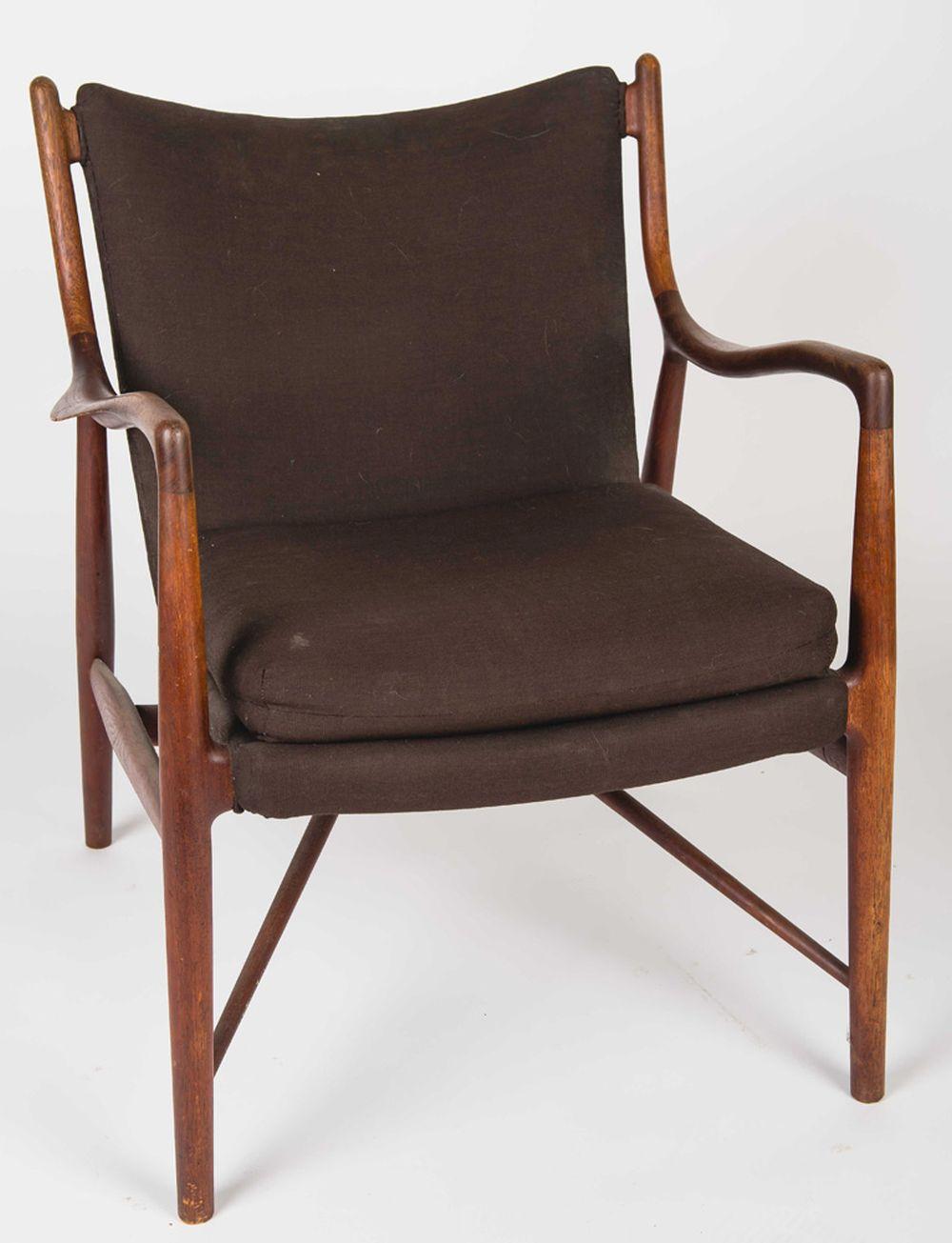 FINN JUHL: LOUNGE CHAIRcirca