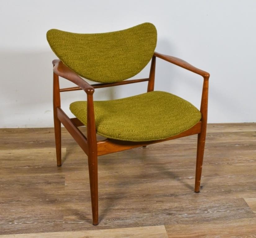 FINN JUHL STYLE DANISH MODERN
