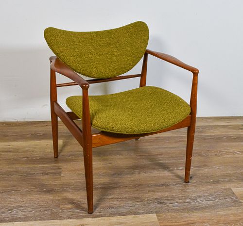 FINN JUHL STYLE DANISH MODERN
