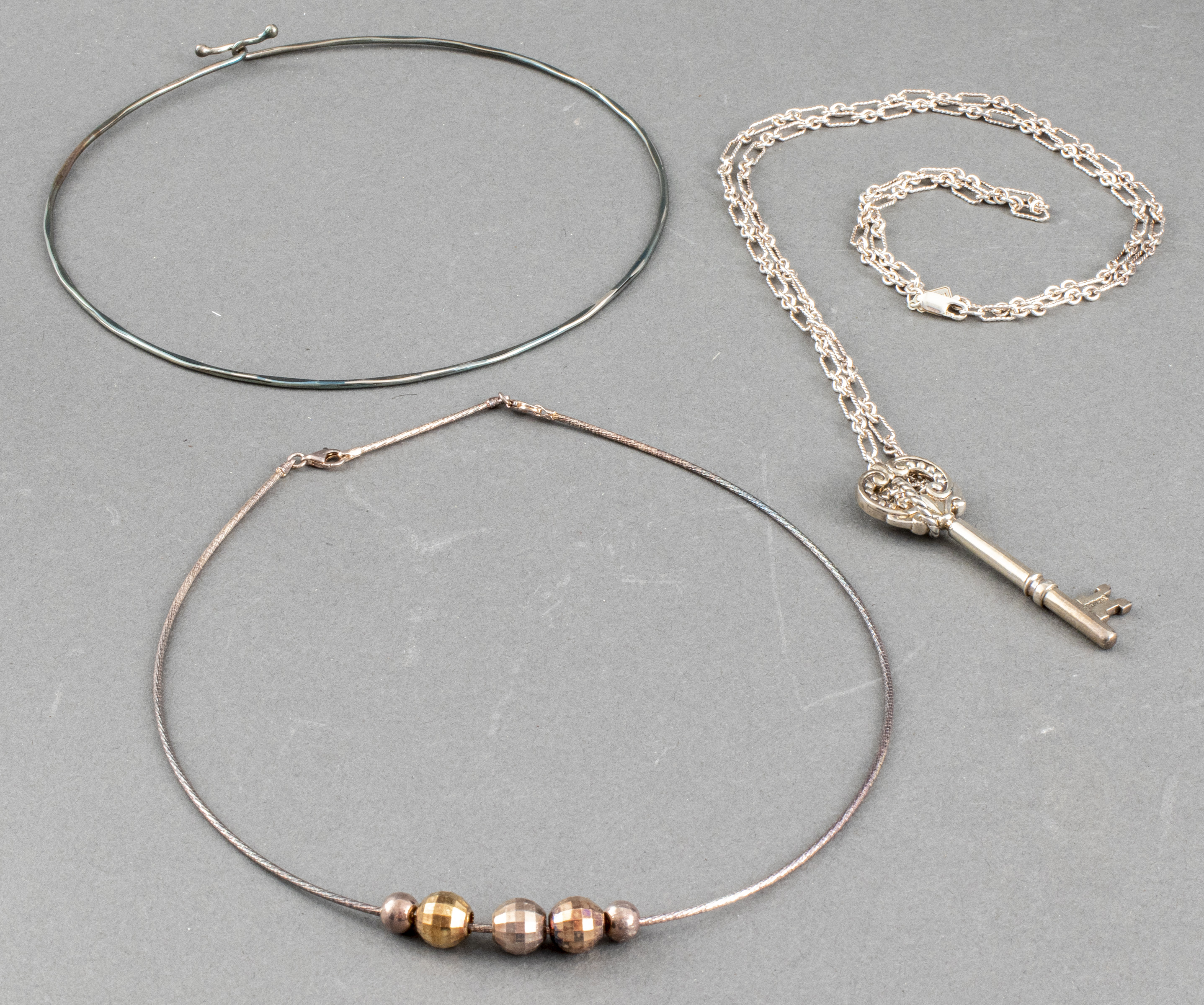 FINOLA & MILOR VINTAGE DESIGNER