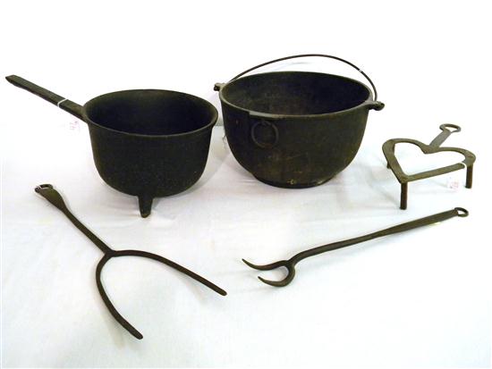 Fireplace accessories including