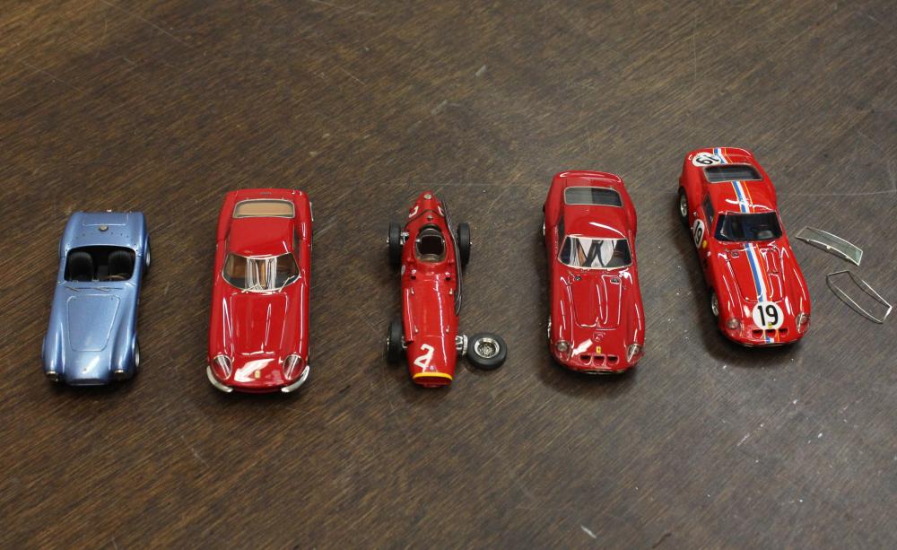 FIVE 1:43 SCALE MODEL CARSFIVE 1:43
