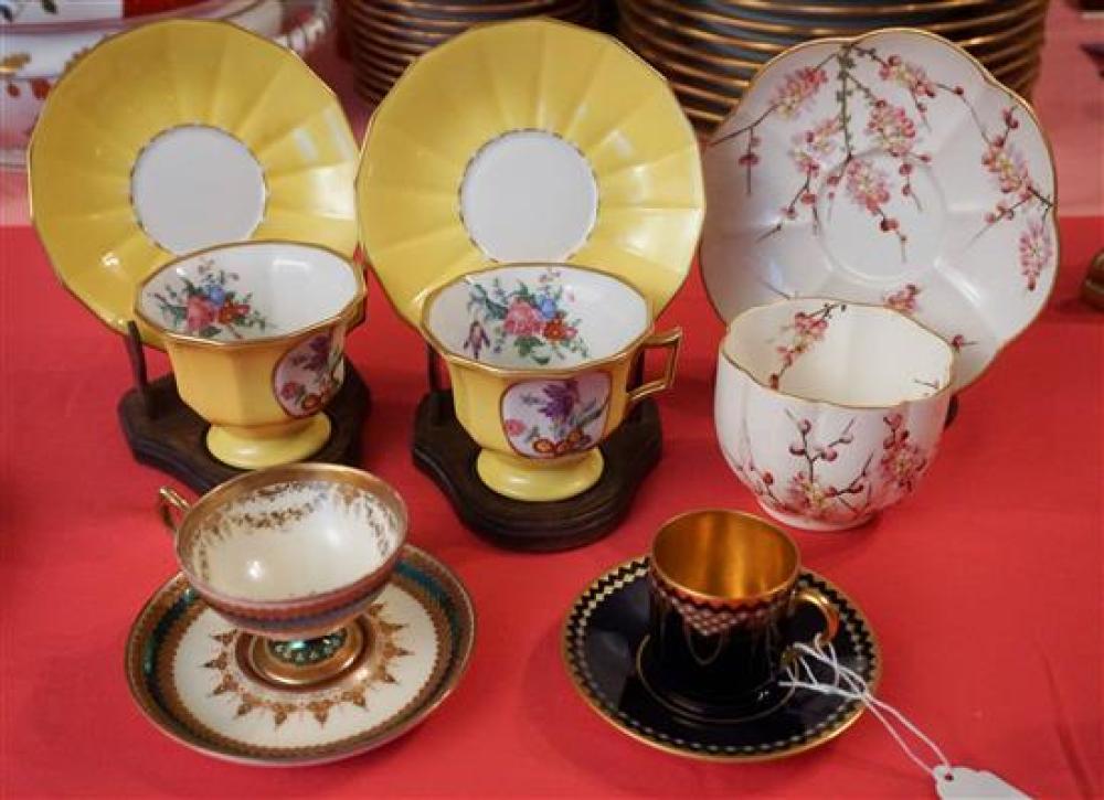 FIVE (5) EUROPEAN PORCELAIN CABINET