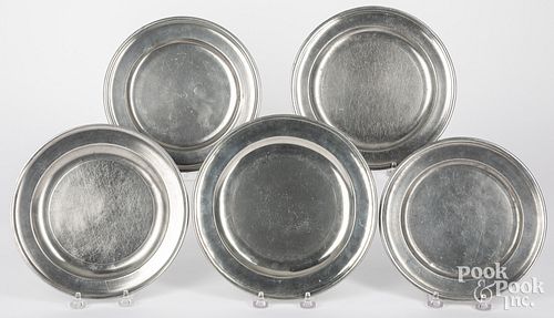 FIVE AMERICAN PEWTER PLATESFive