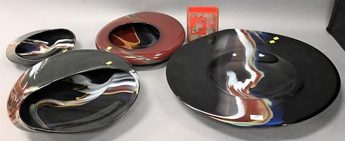FIVE ART GLASS PIECESFive Art Glass