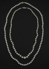 FIVE ARTICLES OF PEARL JEWELRY