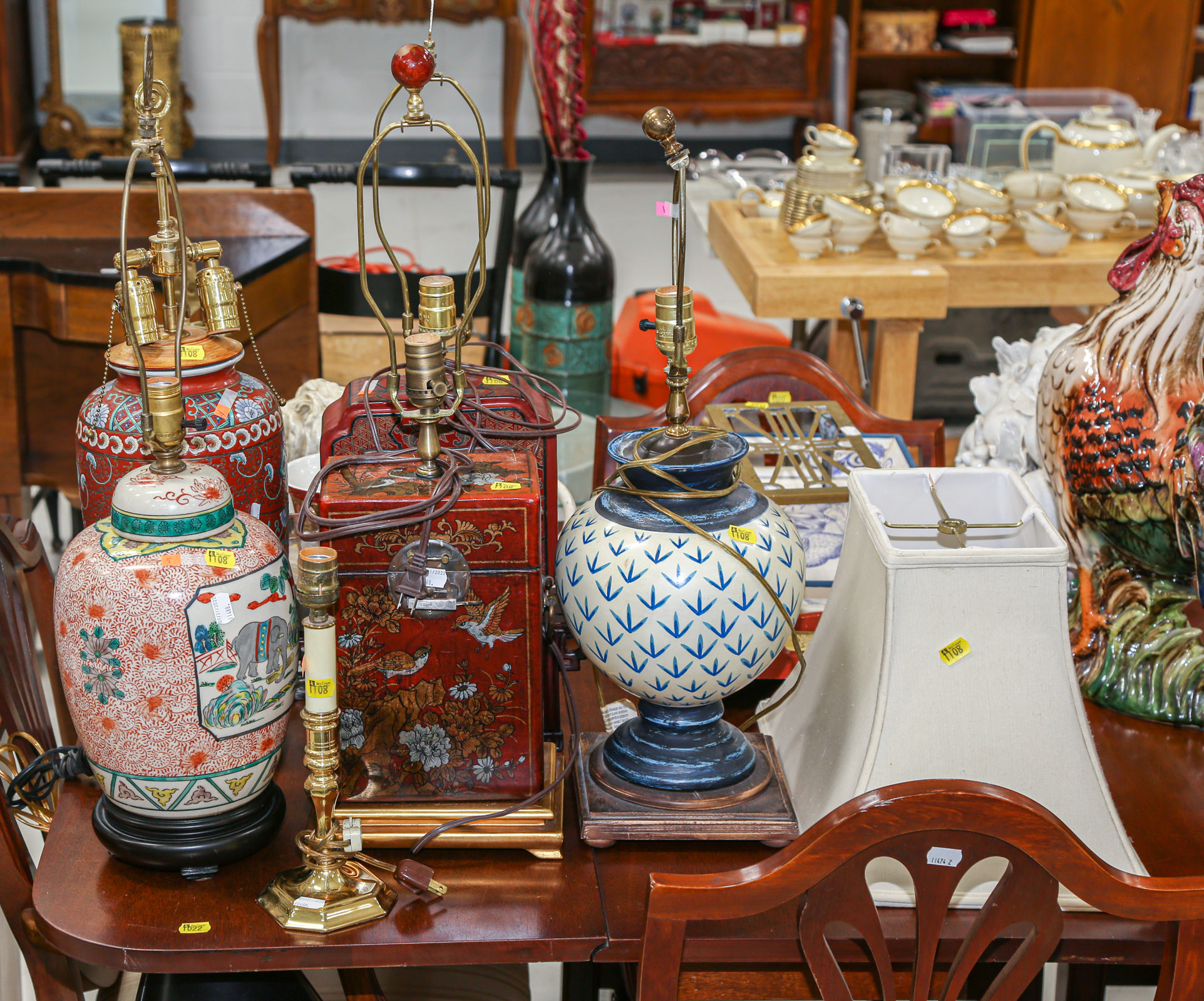 FIVE ASIAN STYLE LAMPS & BALDWIN
