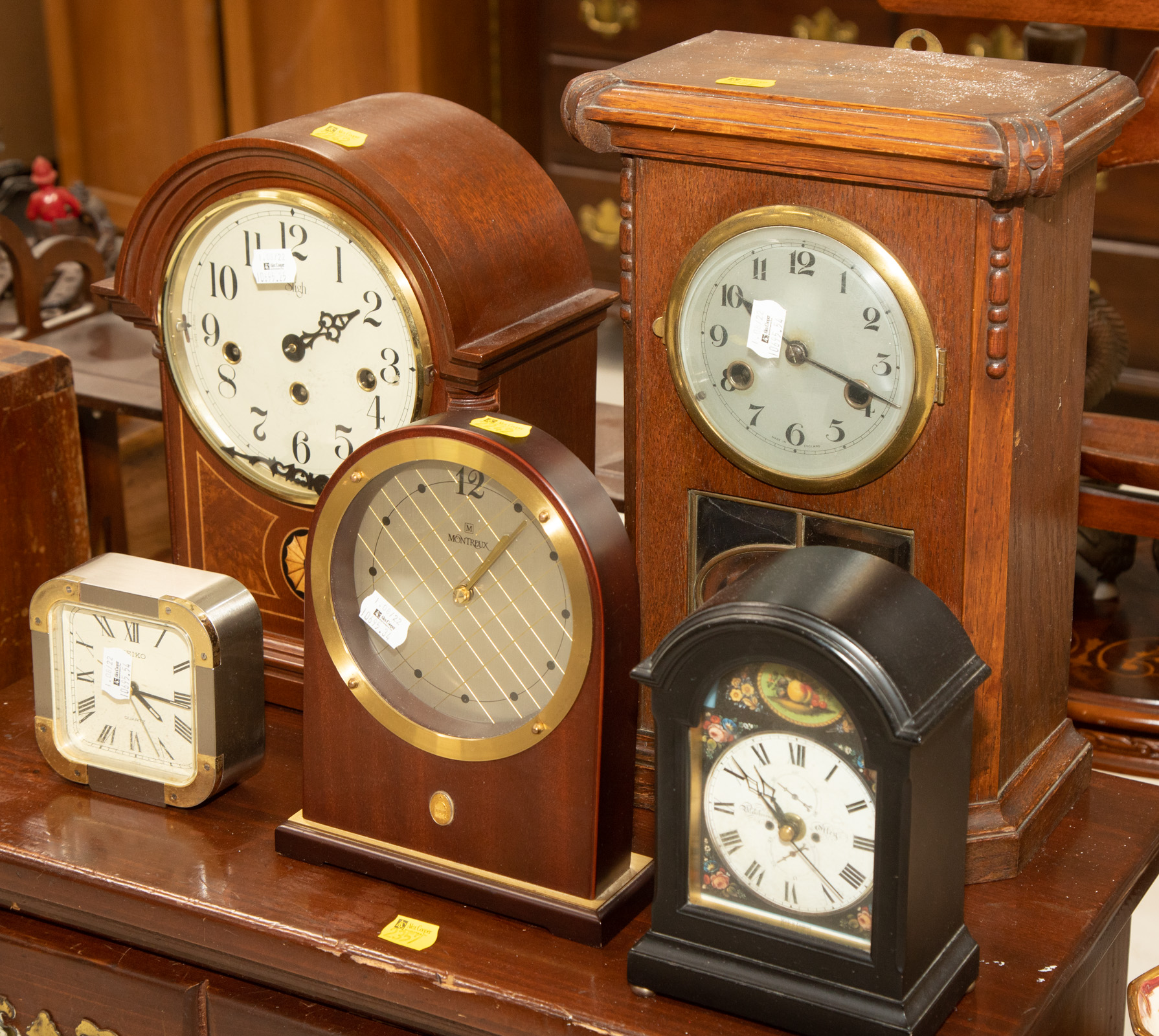 FIVE ASSORTED CLOCKS Includes