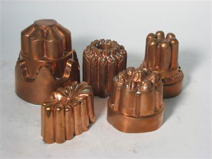 Five assorted copper circular ice